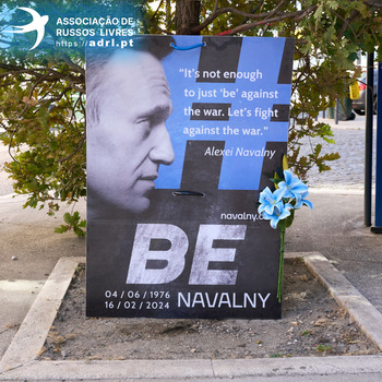 Um memorial a Alexei Navalny em Lisboa